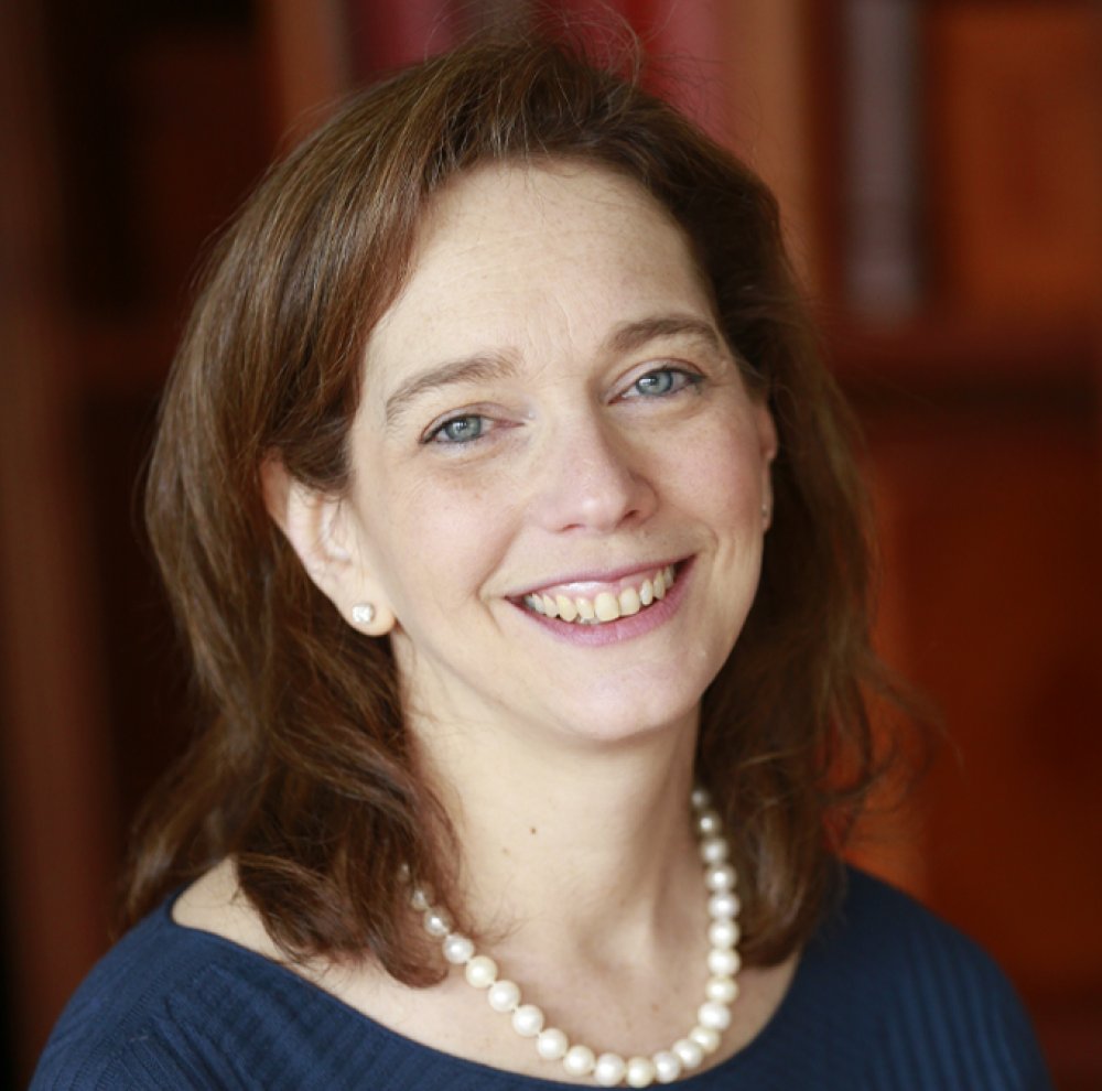 Dr. Shari Midoneck, a concierge doctor in Park Avenue